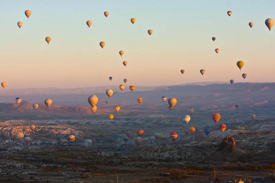 Türgi vaatamisväärsused koos kuumaõhupallidega